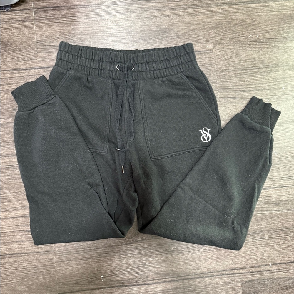 Vs black joggers